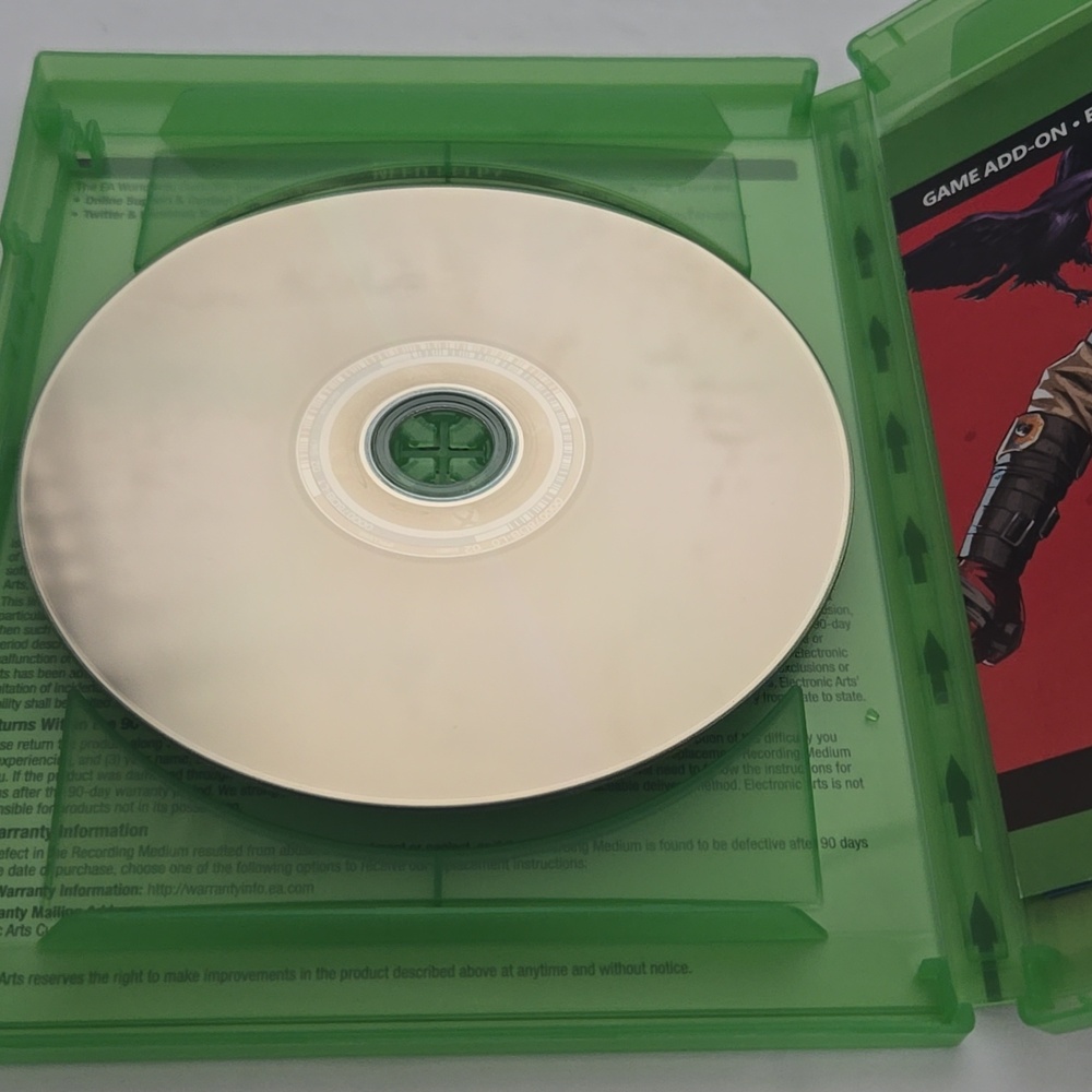 adidas Red Apex Legends Xbox One Game Case - Picture 3 of 4